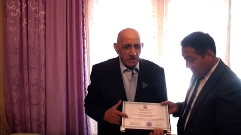 Əməkdar mühəndis Zülfi Sadıxov 80 illik yubileyini qeyd edir