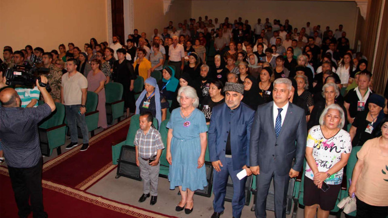 Şəhid gizir Emil İsgəndərova həsr olunan tematik gecə baş tutub