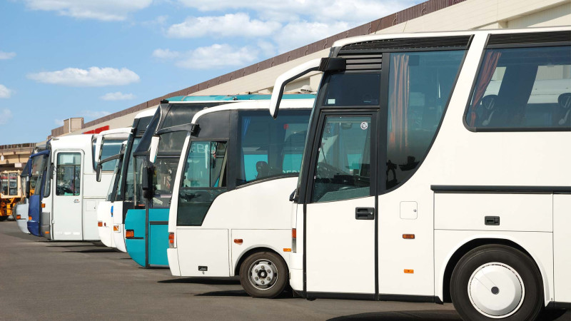 Avtobusların sayının az olması sakinlərə çətinlik yaradır
