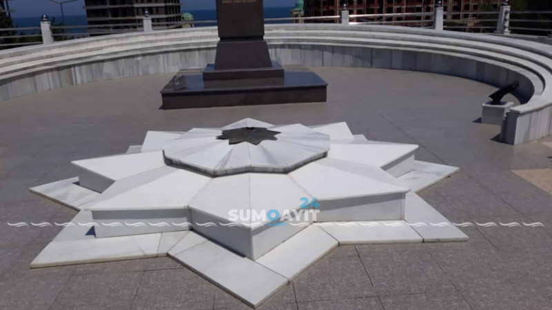 Şəhidlər xiyabanında olan “Əbədi məşəl” uzun müddətdir ki, sönükdür