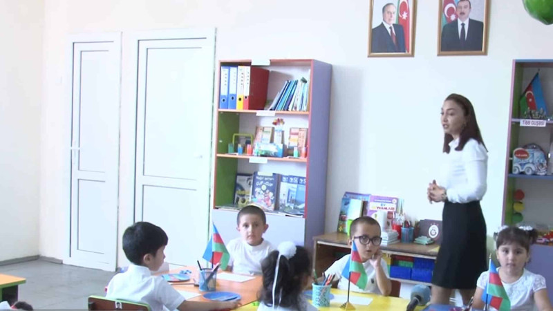135 uşağın təlim - tərbiyə aldığı bağçada yay məşğələsi keçirilir