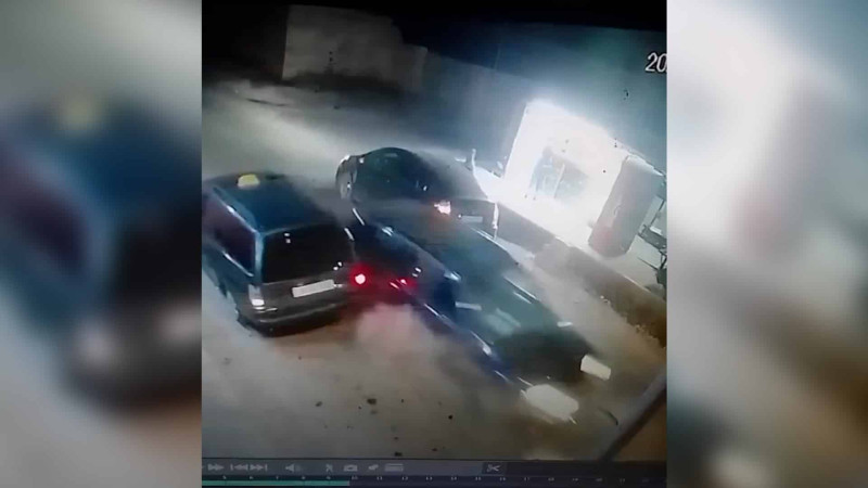 Yaşıldərədə qəza törədən sürücü hadisə yerindən yayınıb