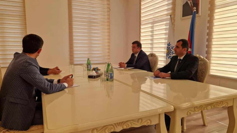 Deputat Emin Hacıyev vətəndaşlarla görüşüb