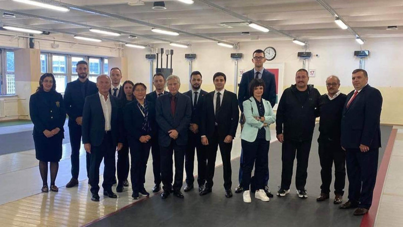 Sumqayıt qılıncoynatma klubunun məşqçisi beynəlxalq hakimlik dərəcəsi aldı