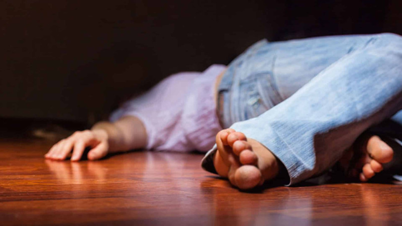 22 yaşlı gənc neft içərək özünə qəsd edib