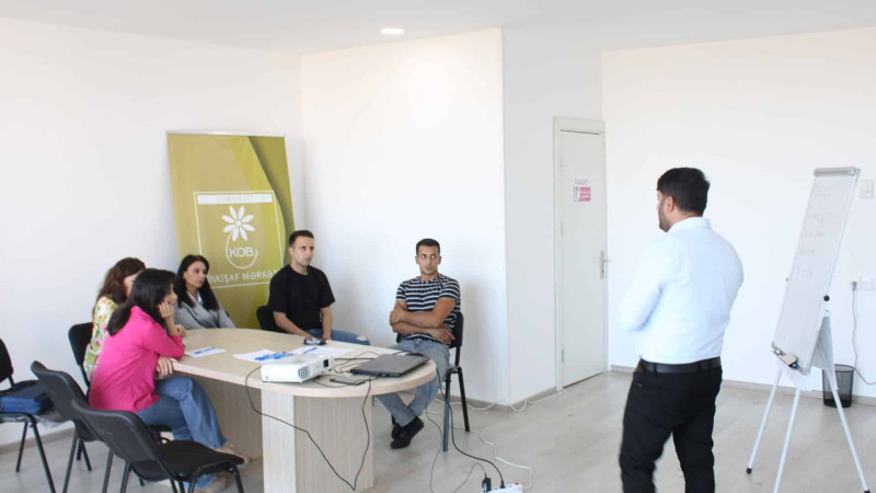 Sahibkarlar üçun növbəti təlim keçirilib