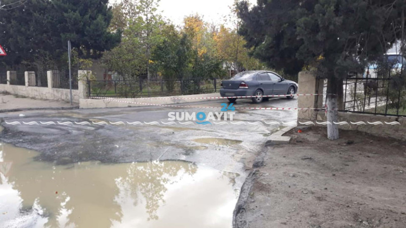 Koroğlu prospektində yeni su borusu quraşdırılır