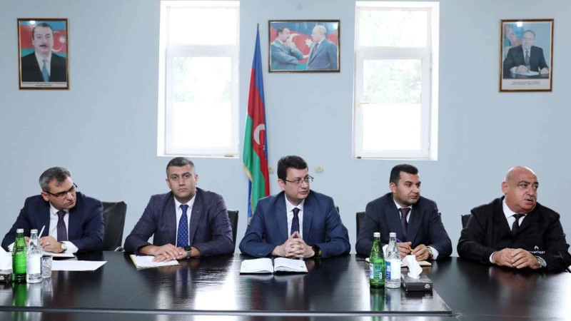 “Azəriqaz”ın rəhbər şəxsləri sahibkarlarla görüşüblər