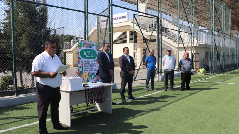 Gənclər təşkilatları minifutbol turnirində mübarizə aparıblar