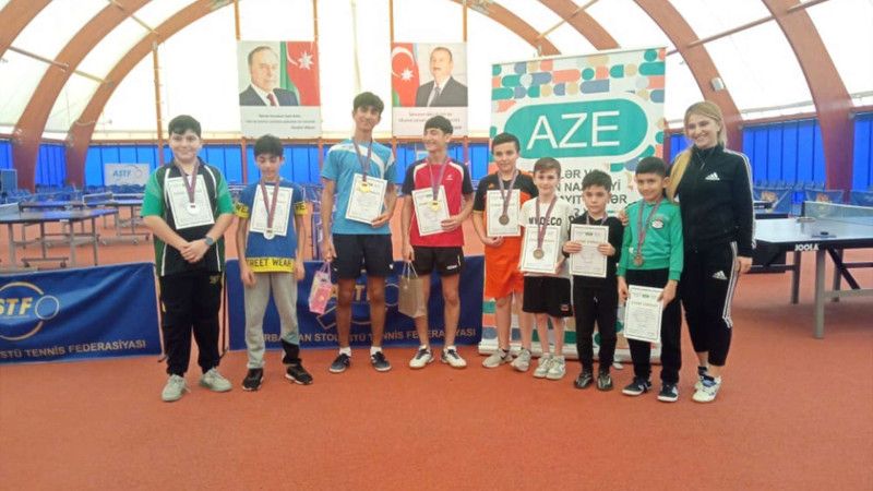 Stolüstü tennis üzrə şəhər birinciliyinin qalibləri müəyyənləşiblər