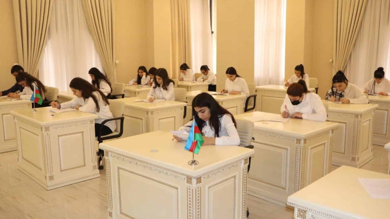 Sumqayıtda gənclər arasında test müsabiqəsi keçirilib