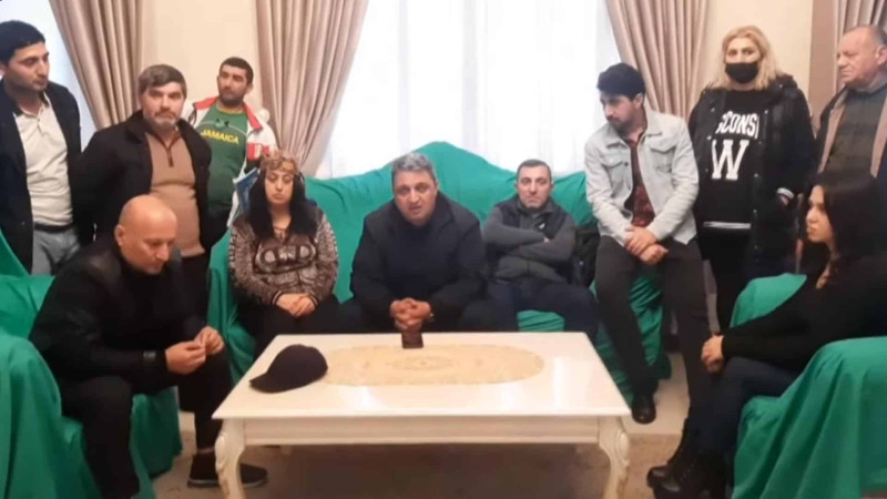 Mədəniyyət Nazirliyinə müraciət: Sumqayıt teatrının aktyorları maaşsız qalıblar