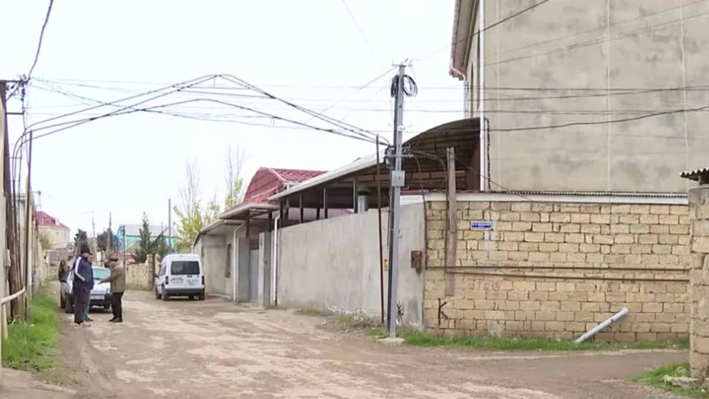 Sarayda sakinlər şəraitsizlikdən narazıdırlar