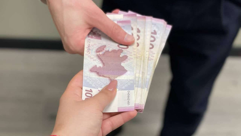 Sumqayıt sakininin pulu dələduzluq yolu ilə mənimsənilib