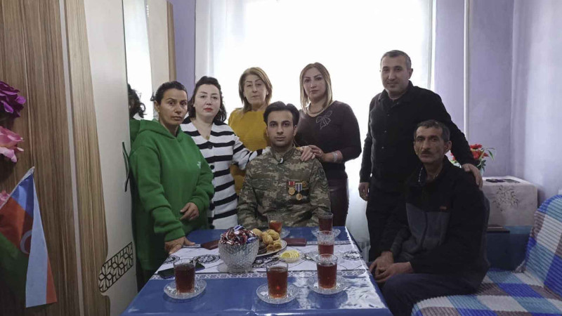 Məktəb kollektivi qazi Tural Cəfərova baş çəkib