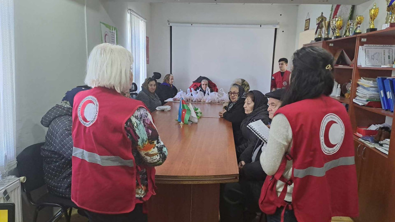 Sumqayıtda ahıllara yardım edilib