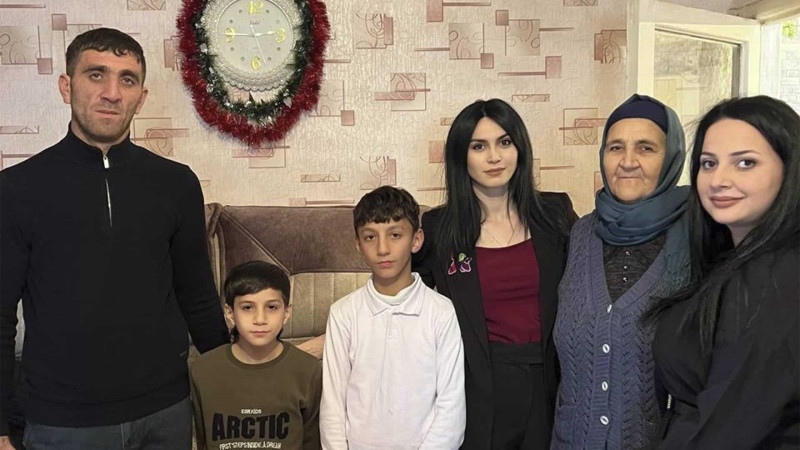 Bayram günlərində şəhid və qazi ailələrinə baş çəkilib