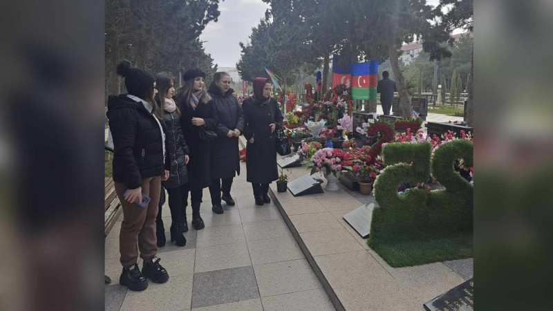 Sumqayıtda Şəhidlər xiyabanı ziyarət edilib