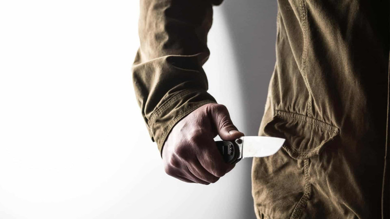 Dostunu bıçaqlayan şəxsə hökm oxunub