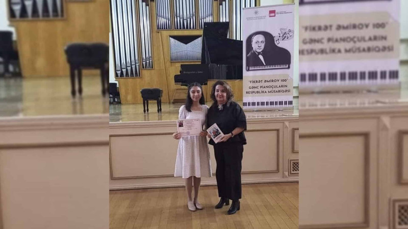Məktəblimiz gənc pianoçuların Respublika Müsabiqəsində mükafatlandırılıb