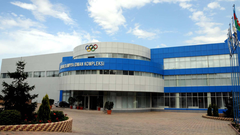 Sumqayıt üzgüçüləri Qusarda yarışa qatılırlar