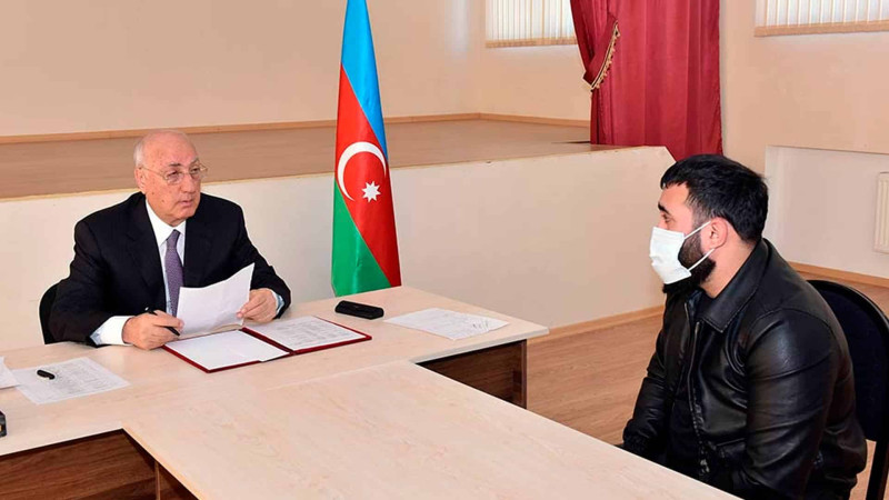 İcra başçısı vətəndaşlarla görüşüb