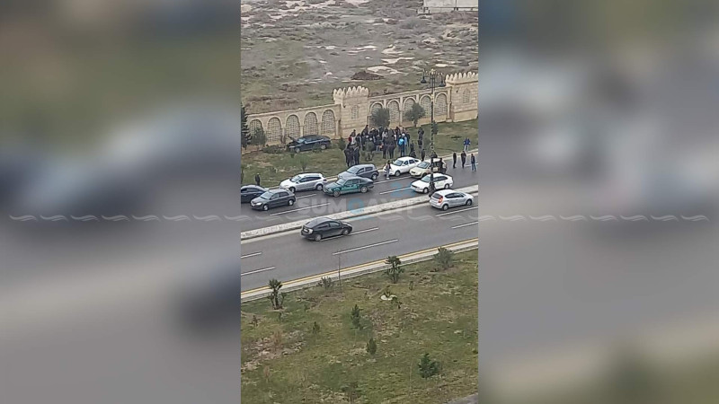 Sülh küçəsi: avtomobil səkidəki qadını vuraraq öldürüb