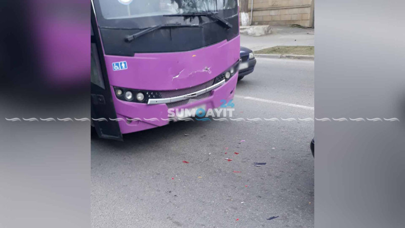Sumqayıtda zəncirvari qəza: sərnişin avtobusu qəzaya uğrayıb
