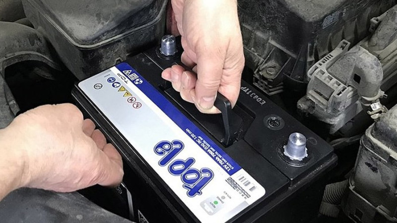 Sumqayıtda akkumulyator oğruları tutulublar