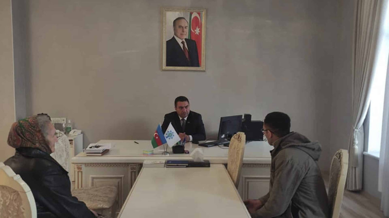 Millət vəkili Sumqayıt sakinləri ilə görüşüb