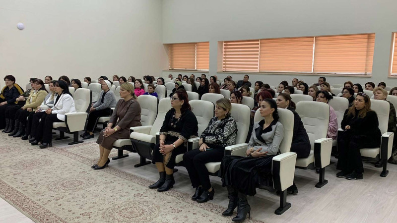Mədəniyyət İdarəsinin rəisi iclas keçirib