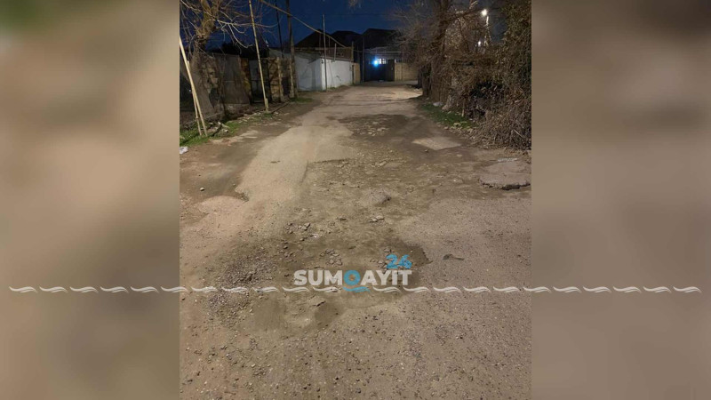 Kotec qəsəbəsindəki küçə illərdir asfalt “üzü” görmür
