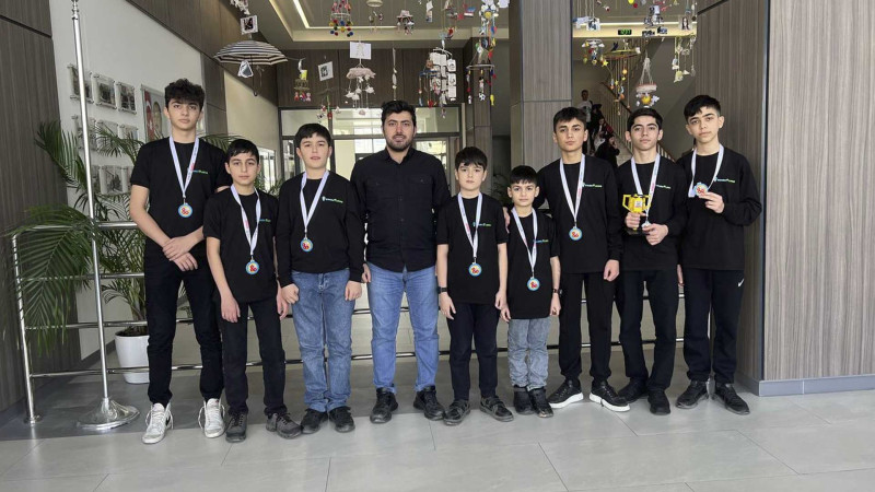 “SUMbuilders” komandalarımız uğurlu çıxışla yadda qalıb