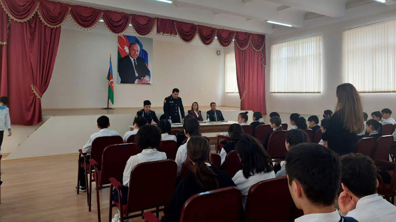 Şagirdlərlə antinarkomaniya mövzusunda profilaktik söhbətlər aparılıb