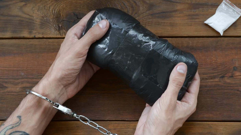 Sumqayıtçay stansiyasında narkotik alverçisi tutulub