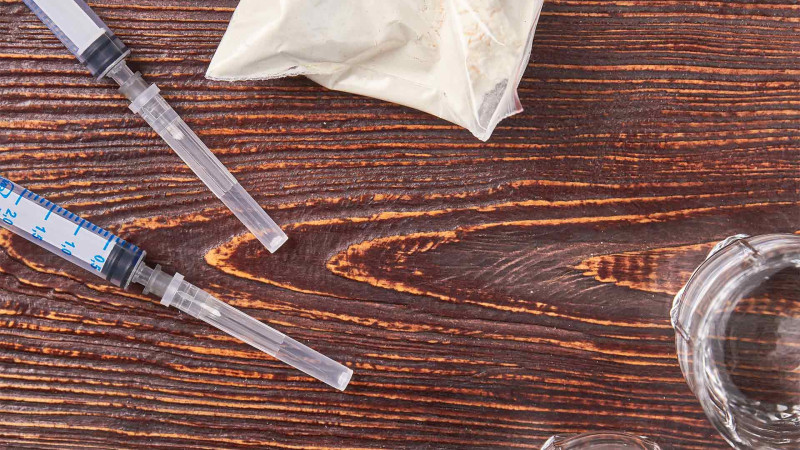 Keçmiş məhbusda 2 kiloqramdan artıq heroin tapılıb