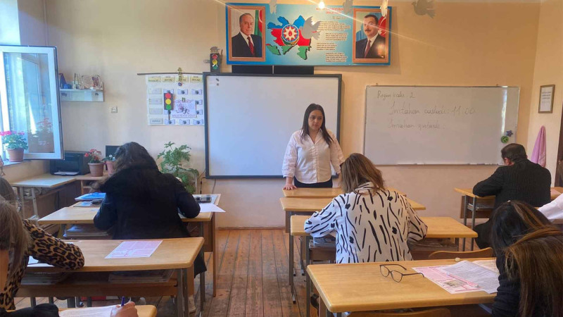 Sumqayıtda məktəblərə direktor vəzifəsi üzrə test imtahanı keçirilib