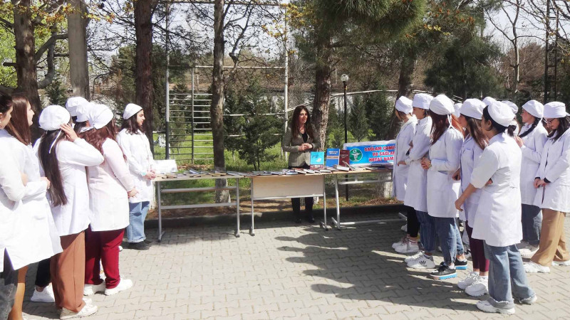 “Ümumdünya sağlamlıq günü” ilə əlaqədar sərgi-guşə təşkil olunub