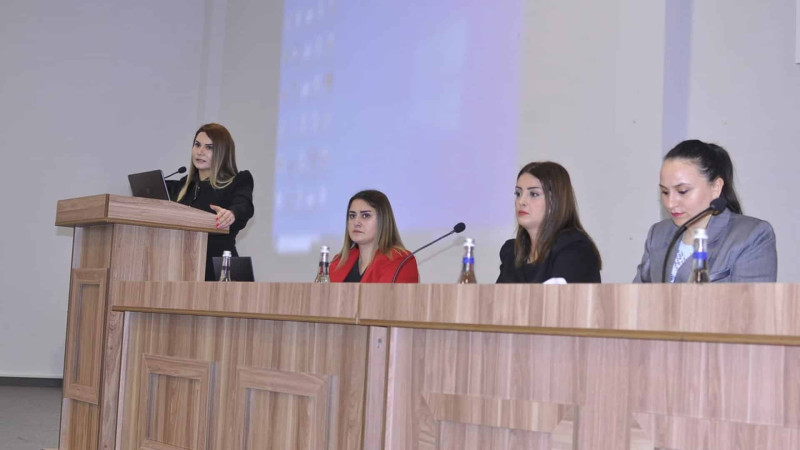 Sertifikatlaşdırma prosesinə dair təhsilverənlərlə görüş keçirilib
