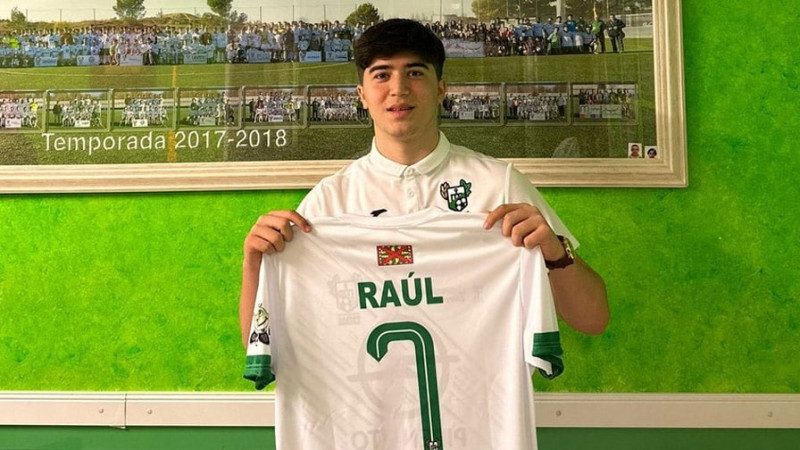 Sumqayıtlı futbolçu “Real” və “Barselona”nı hədəfə alıb
