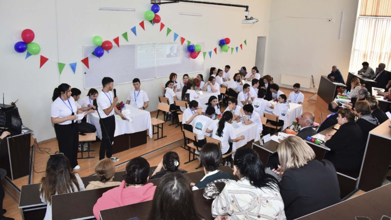 SDU-nun tələbələri biliklərini yoxlayıblar