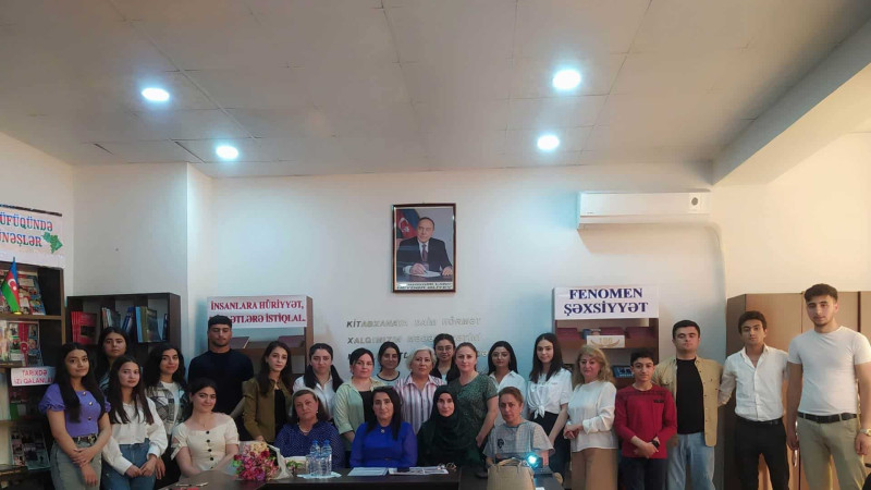 Sumqayıtda şairə Gülnarə Cəmaləddinlə görüş keçirilib