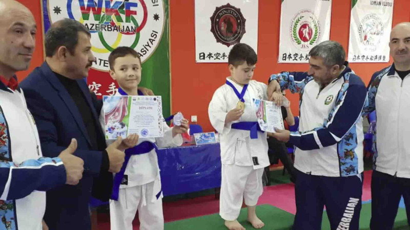 Müstəqillik Gününə həsr edilmiş klublararası çempionat baş tutub