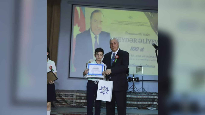 Məktəblimiz respublika rəsm və əl işi müsabiqəsində 1-ci yeri tutub