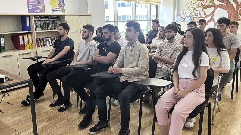 Könüllülər üçün “Biz sağlam gələcəyi seçirik” adlı təlim təşkil olunub