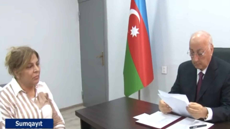 Zakir Fərəcov sakinlərlə görüşüb