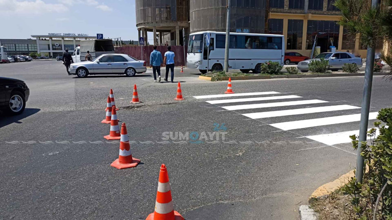 Sumqayıtda piyada zolaqları yenilənib