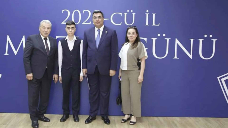 Cavid Nəzərov Ali Neft Məktəbinin məzun günündə iştirak edib