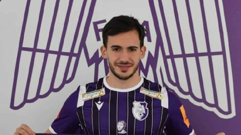 “Sumqayıt” rumıniyalı futbolçu ilə maraqlanır