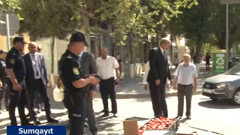 Sumqayıtda qanunsuz küçə ticarətinə qarşı reyd keçirilib